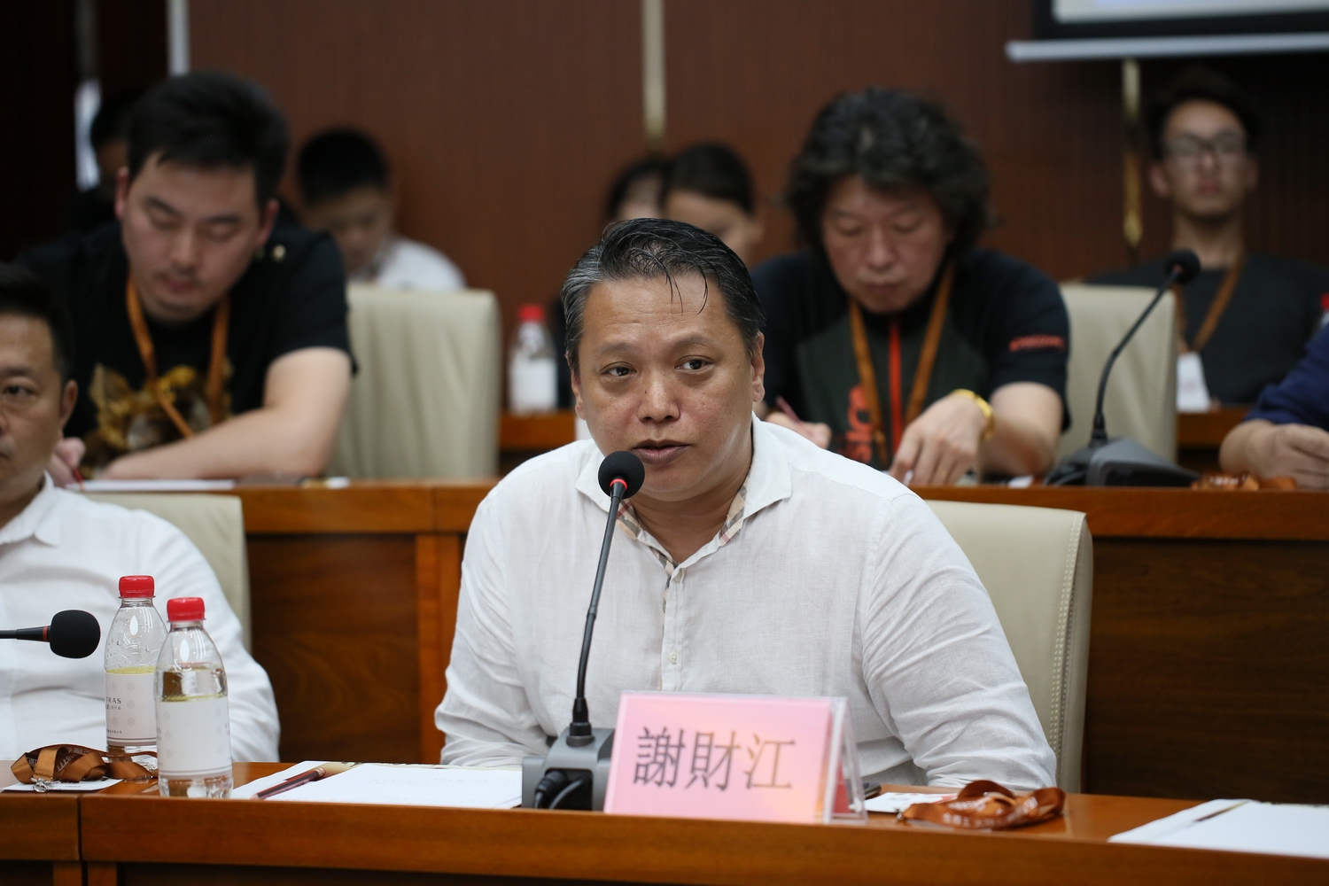 謝財(cái)江.JPG