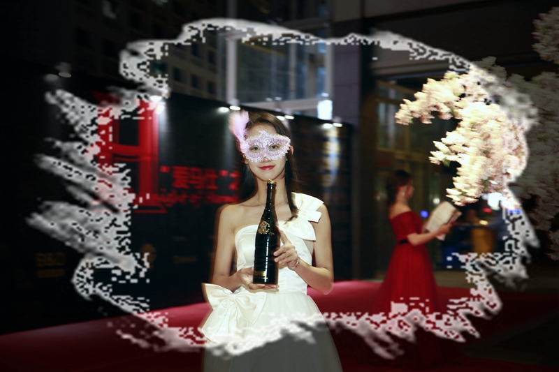 2018  BDR֮ҹحc(din)ȼĲǼ飬ǌ